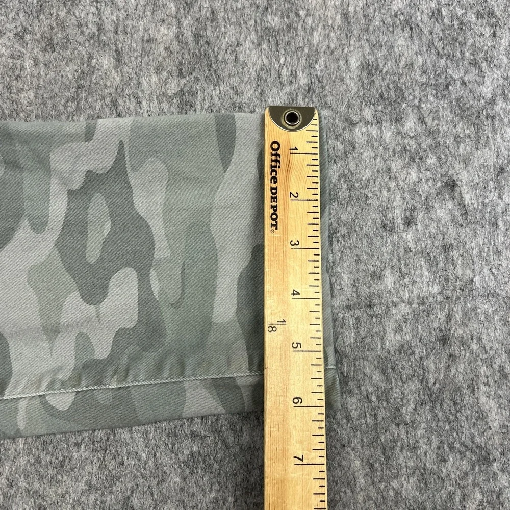 Democracy Ab Solution Jeans Womens 10 Green Camo Mid Rise Skinny Stretch 32x25 - Picture 15 of 16